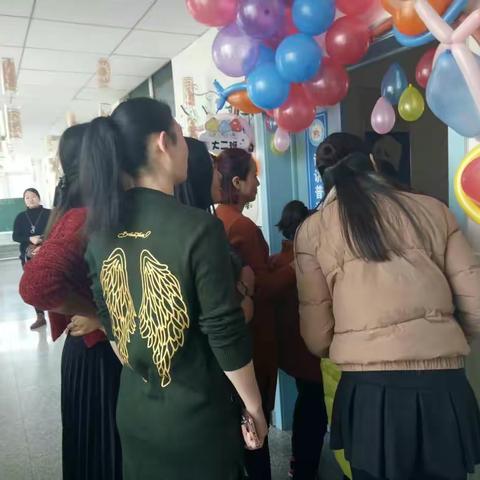 童之梦幼儿园“欢庆元旦—真爱伴我成长”亲子主题活动