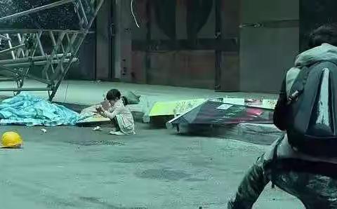 《导火新闻线》:试论当代新闻伦理的困境