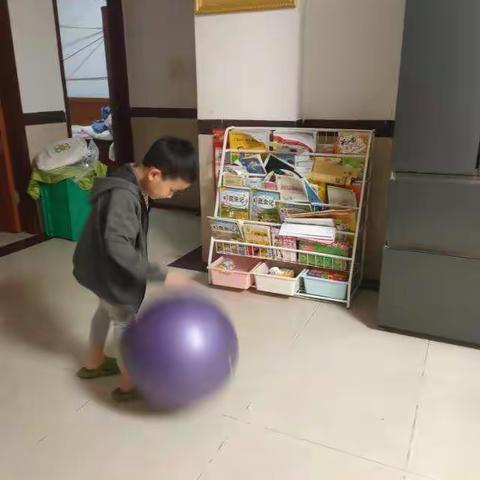 2022年快乐寒假我是二(2)班游子轩快乐运动小达人