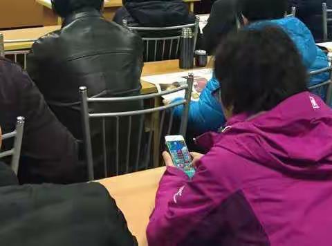 2018华公馆居民区群众满意度测评会