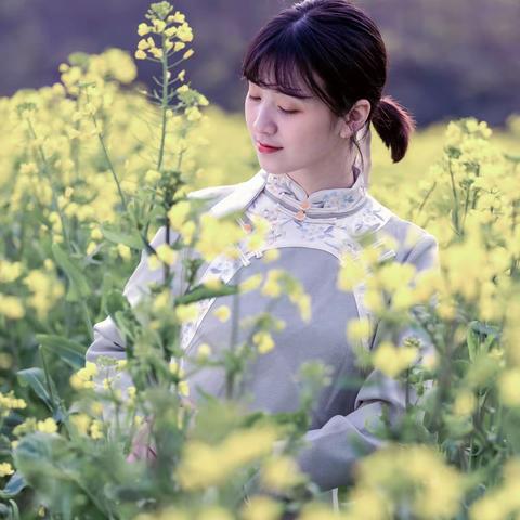 花不迷人人自迷