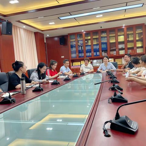 初心不改，铿锵同行——海口市第二十六小学数学党小组开展2021年度党员批评与自我批评民主评议生活会