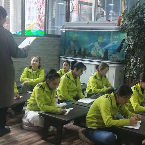 开学第一周，安全伴成长 ------记芒市红苹果幼儿园开学安全教育周活动