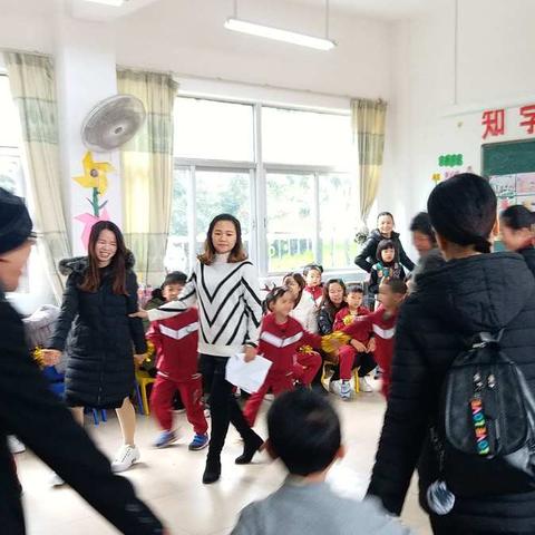 家园互动，欢庆新年------东平中心幼儿园"庆元旦"亲子活动