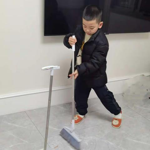 我是爸妈的小帮手