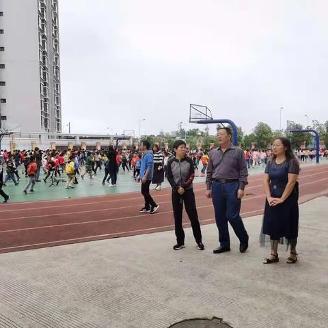 强化安全检查  筑牢安全防线 ——柳南区领导到鹅山路小学教育集团育才校区进行节前安全检查工作