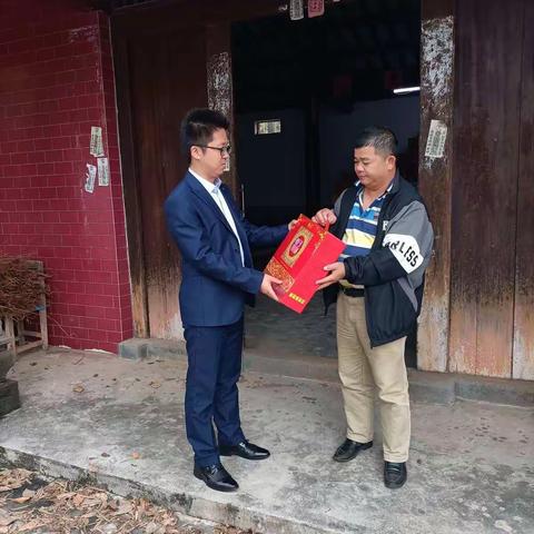 龙桥镇三角园村委会禁燃烟爆宣传动员“再发力”