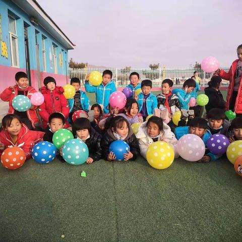 庆元旦•迎新年———李旺镇韩府小学元旦活动纪实