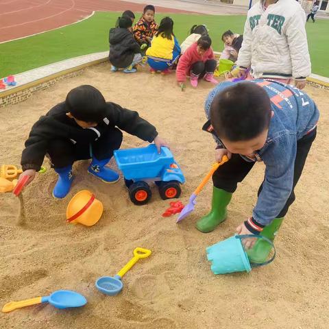 时光恰好—初春相见——东坡学校附属幼儿园（二实幼东坡分园）