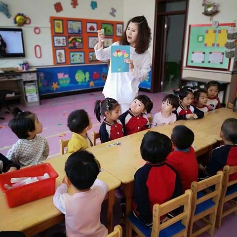 南岔区幼儿园————小四班“感恩妈妈”主题活动