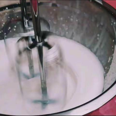 甜蜜一夏，献礼母亲——黔西南建行私享汇烘焙亲子活动