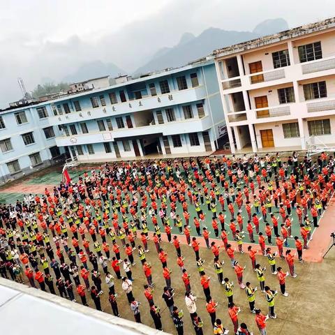 阅读丈量世界   书香伴我成长——平桂区黄田镇新村小学“学先锋树榜样”爱党教育阅读活动