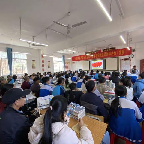 家校合作，携手同行——记福龙中学2021年秋季学期家长会