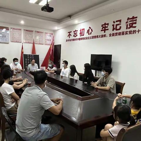 暖心！发放奖励金助力准大学生开启人生新征程