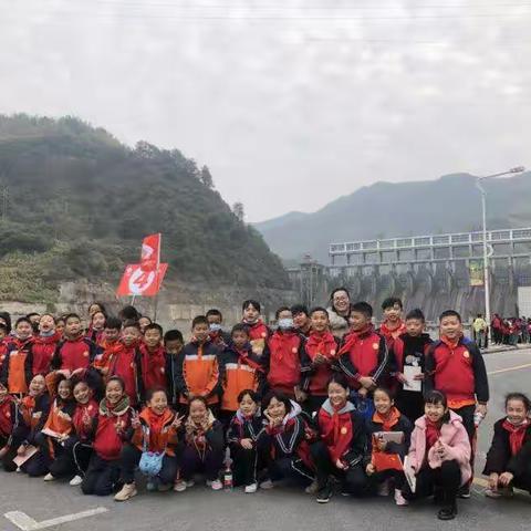 1704班双牌研学旅行圆满结束