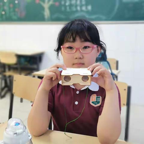 探索奥秘，科学伴我成长—和平西路小学科学社团