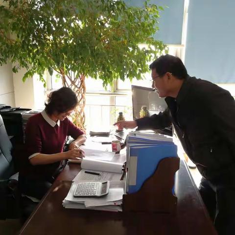 严督查，出实效。第四督查组元旦假日检查值班情况取得满意效果。