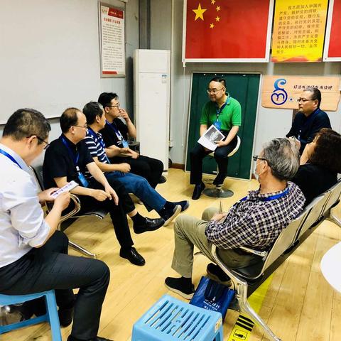让读书成为习惯——小寨路街道二一二所社区拾贝书友社开展第二次阅读分享活动