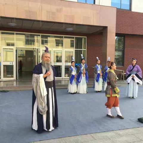 “走进传统文化，体验戏曲魅力”——任城区南张中心小学开展戏曲进校园活动