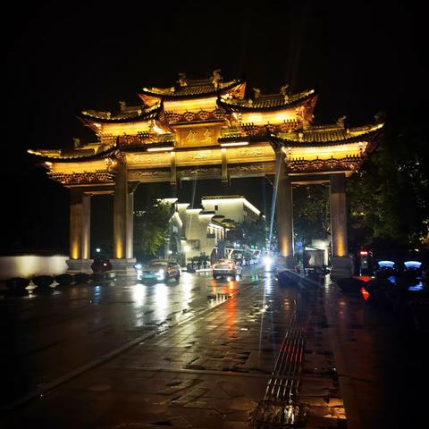 江南六大古镇之五：水阁乌镇（新）、老乌镇，1.夜景为新址新建5A乌镇，2.其它为大运河边上的乌镇老街