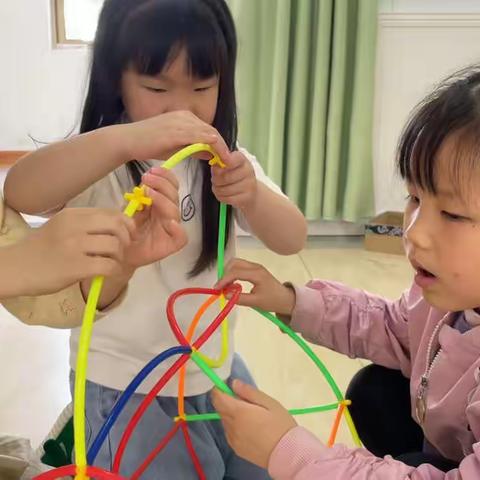 大一班“月”总结新纪元幼儿园