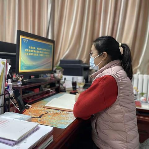 “学思践悟新思想 踔厉奋发新征程” 燕保辛店家园社区党支部开展十二月主题党日活动