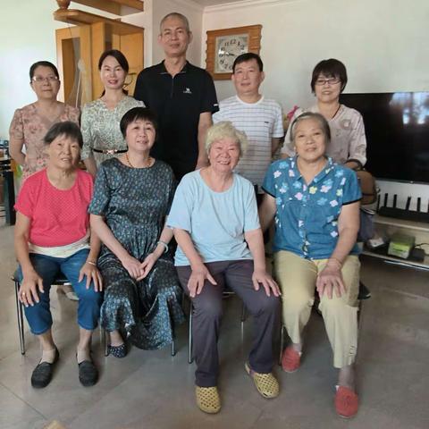 心系桑榆    情暖重阳----漳州一中分校开展重阳节走访慰问活动