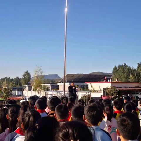 邹城市城前镇北王小学开展“全环境立德树人学习雷锋精神主题宣讲活动”