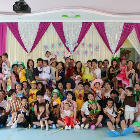 哆哆班音乐童话剧王子与巫师