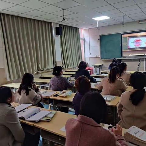 学习中淬炼 实践中提升——记语文教研组全员培训