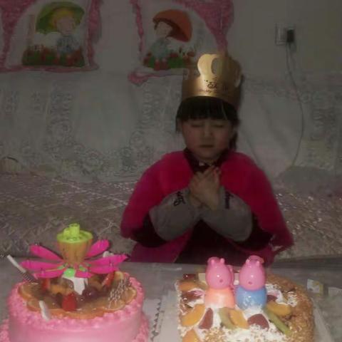 最开心的事，就是能够陪宝贝，看她成长的每个过程……[微笑]因为有你，我很幸福……