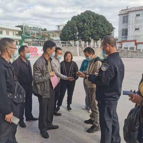 “接种新冠疫苗，共筑免疫长城” ——容县容西镇中心学校开展新冠疫苗疫苗接种工作