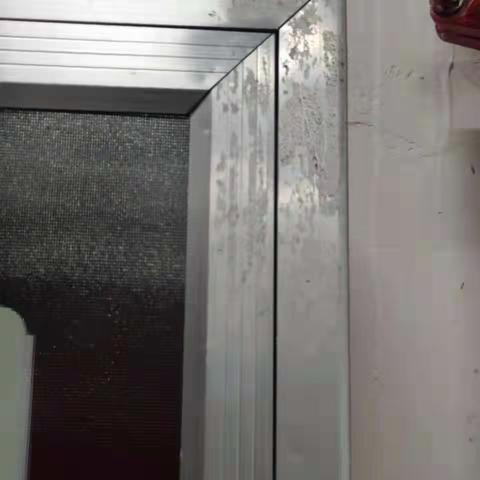 11月30日店联合巡场问题汇总及整改（烟酒柜）