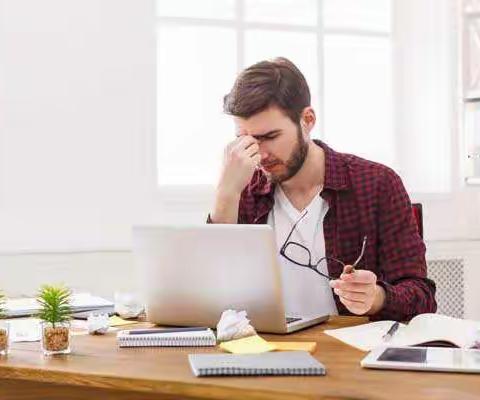 米狗智能眼部按摩器，打工人的科技健康礼
