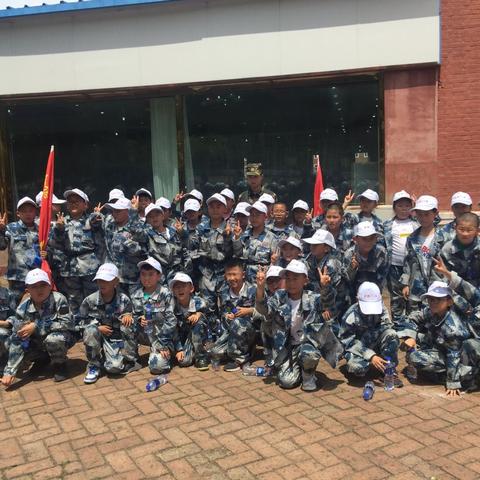舒兰市实验小学三年六班研学之旅“走进军营”