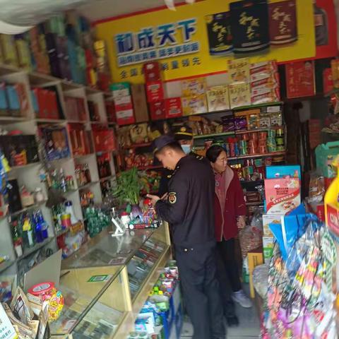 新洲区汪集街城管办“门前三包”日常工作动态
