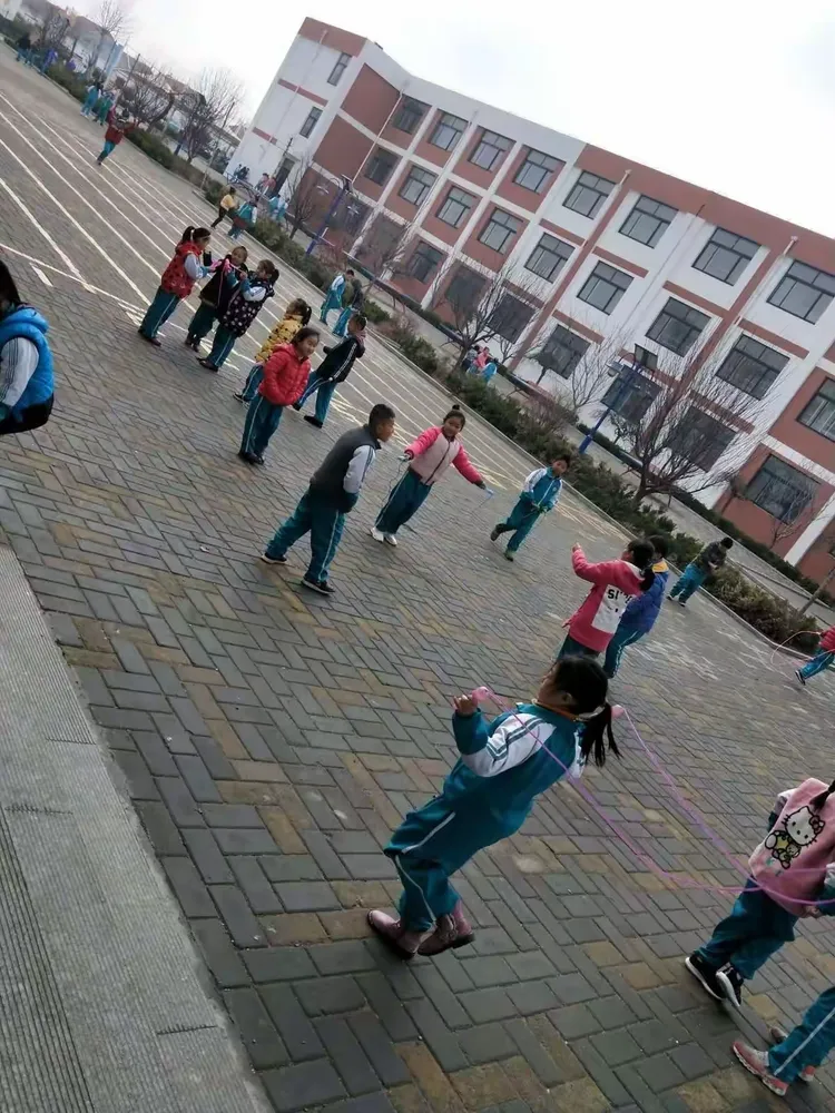 课间休息