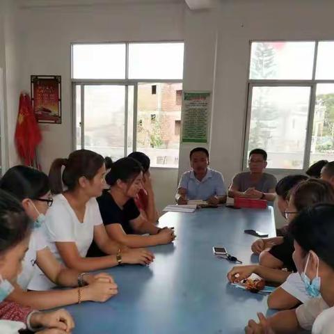 家校同心 共育花开