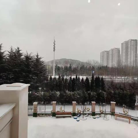 来吧！和我一起玩雪呀！