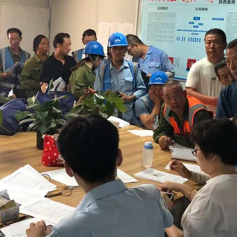 金融知识进工地，优质服务暖人心