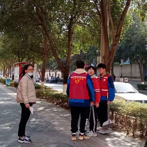 学习二十大、永远跟党走、青春志愿行——渭南市三贤中学志愿者活动