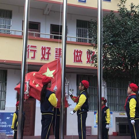 南宁高新区龙华学校三（2）班第十一周点滴