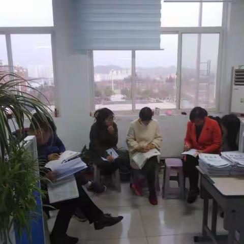 潜心学习为教育    秦岭深处提素质                 ——记2018年中学校长鹿中行