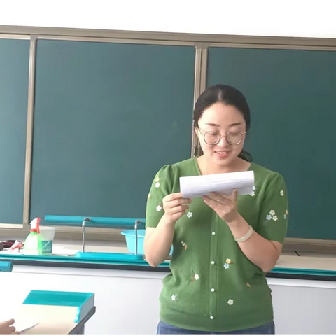 【温泉路小学|坚持立德树人 争做“四有”好教师】科学精品课例-助生探究，深度教研