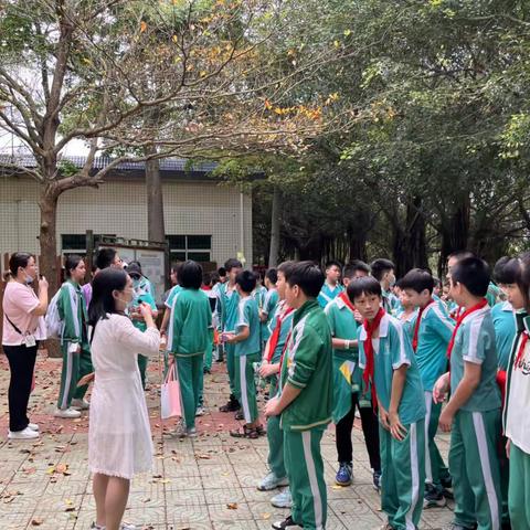 2023年4月24春游六年级