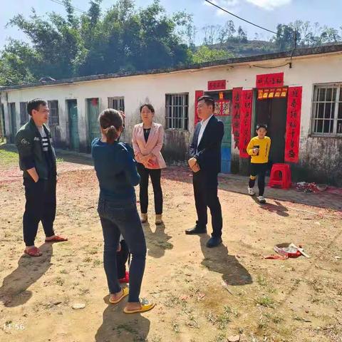 心系基层暖人心，海南加钗控股公司董事长吴钟茂新春看望慰问一线职工群众