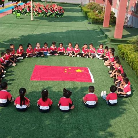 柘沟小学附属幼儿园庆祝建国70周年，举办我为祖国妈妈送祝福系列活动。