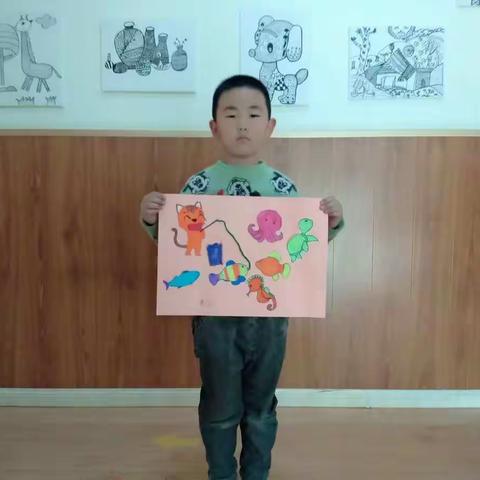 童心幼儿园大二班创意手工课--小猫钓鱼