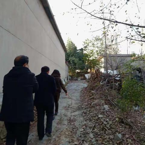 阳光雨露滋养柔弱的花朵——情暖送教路