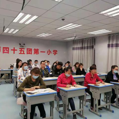 五四精神传薪火，激扬青春献祖国